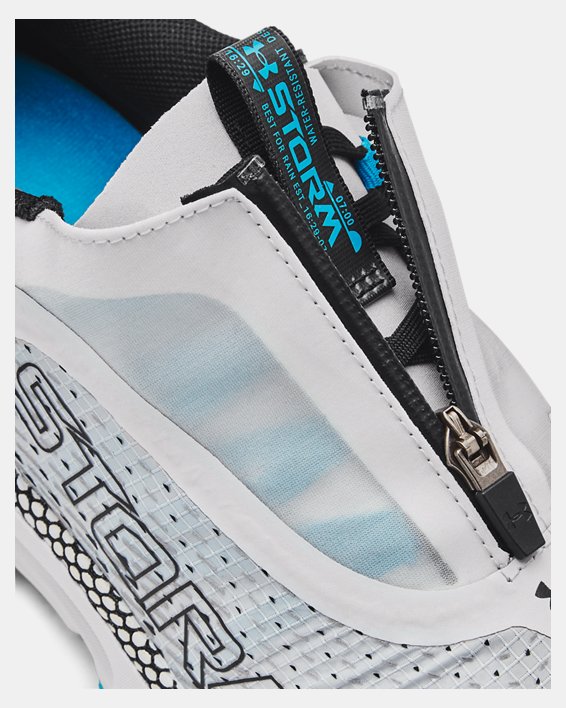 Men's UA HOVR™ Infinite 3 Storm Running Shoes, Gray, pdpMainDesktop image number 5